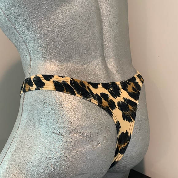 Men’s Cheetah Full Pouch Thong made in USA R105T - Picture 2 of 7